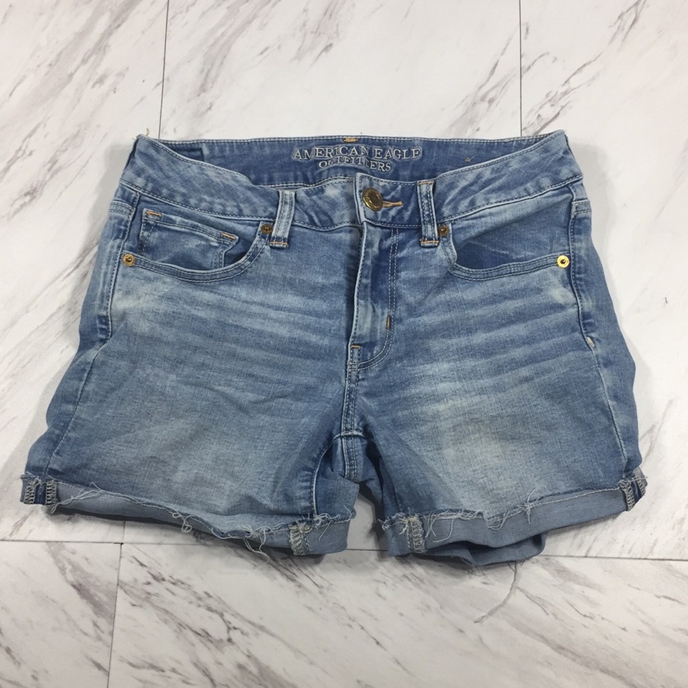 ⭐️ 8 AMERICAN EAGLE DENIM SHORTS (ALTERED)